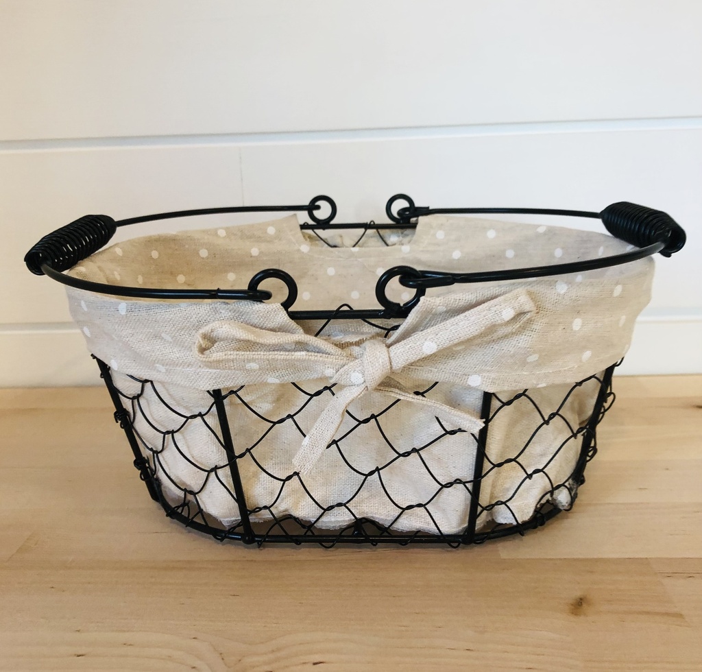 Deluxe Basket